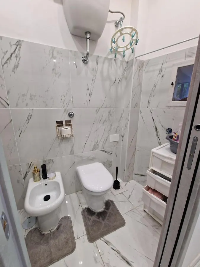 La Camera Napoli Bed & Breakfast