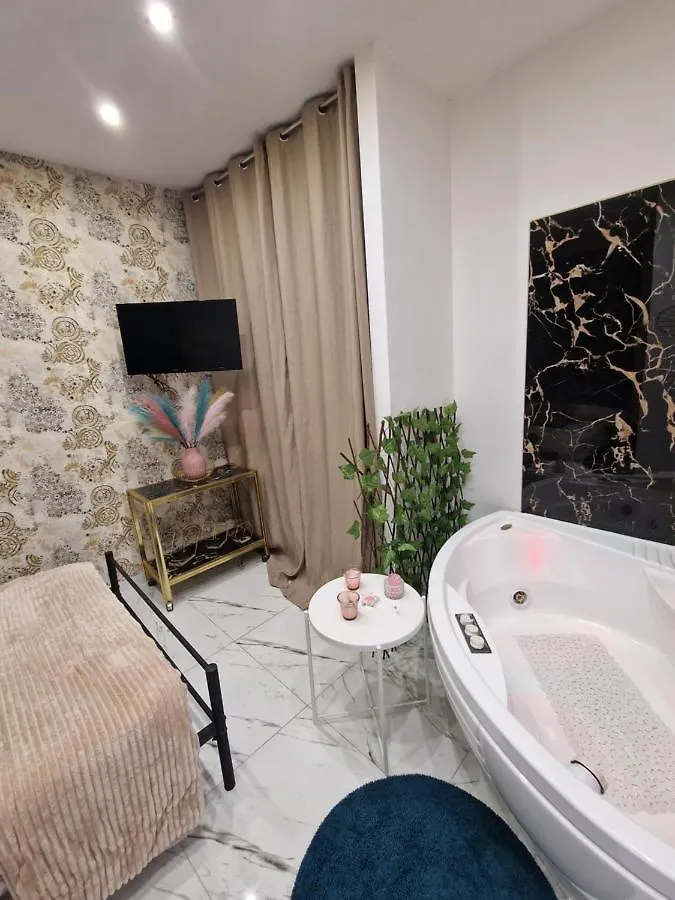 Bed & Breakfast La Camera Napoli