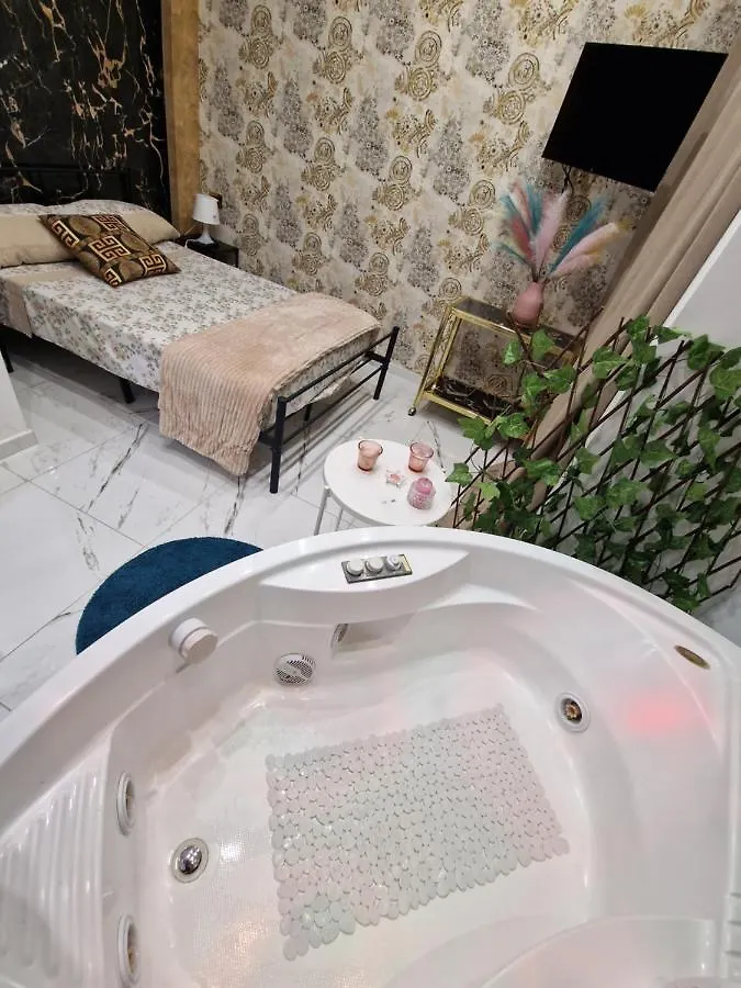 Bed & Breakfast La Camera Naples